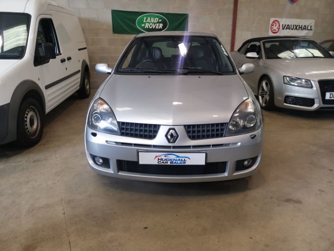 2003 Renault Clio