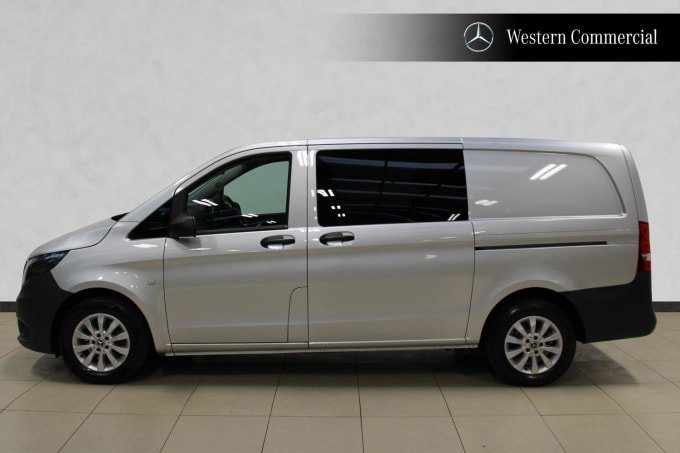 2022 Mercedes-benz Vito