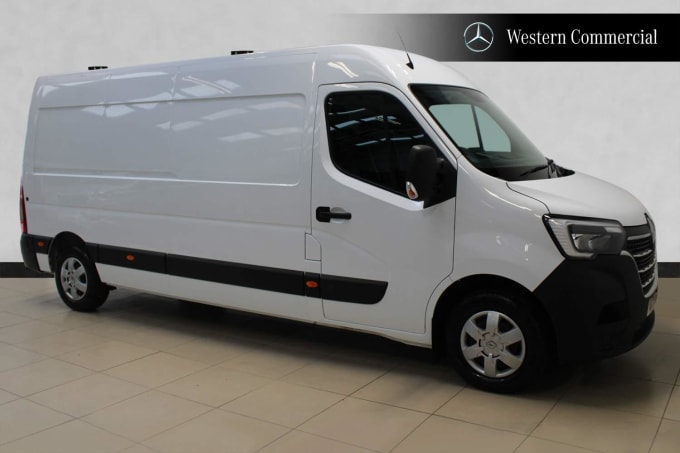 2021 Renault Master