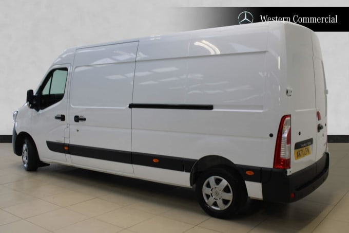 2021 Renault Master