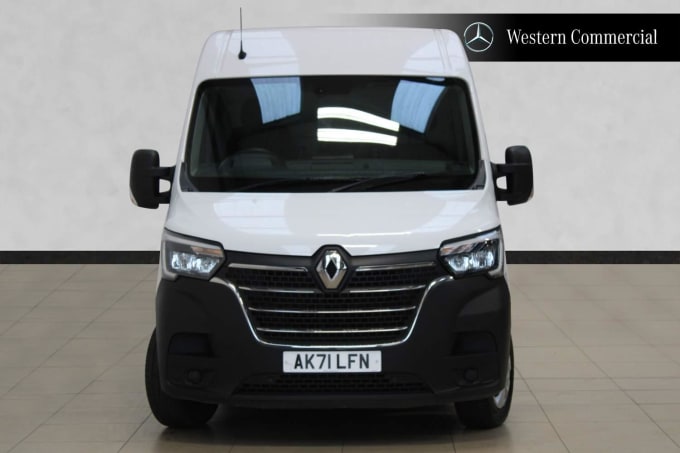 2021 Renault Master