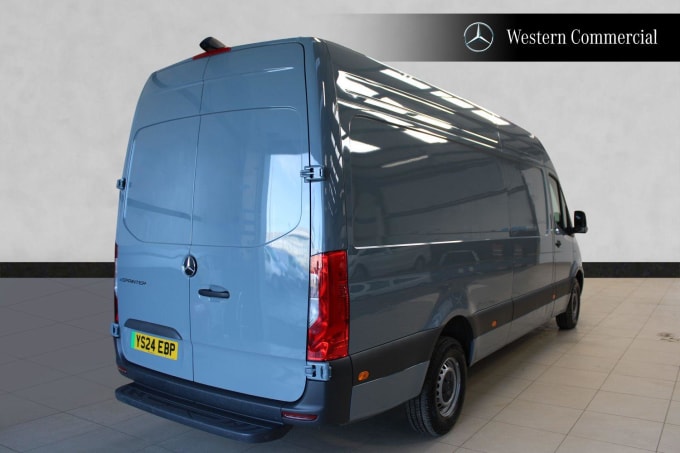 2024 Mercedes-benz Esprinter