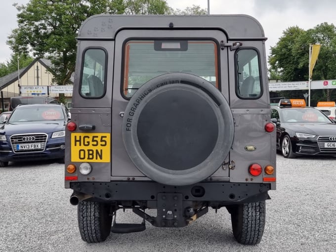 2005 Land Rover Defender