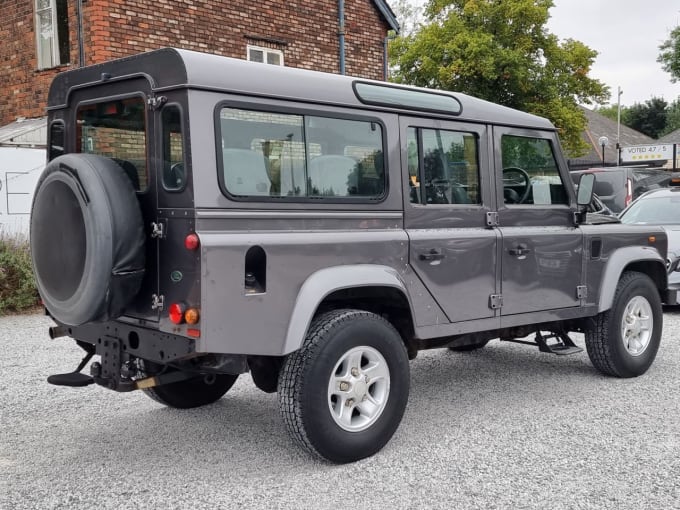 2005 Land Rover Defender