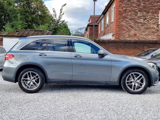 2024 Mercedes-benz Glc-class