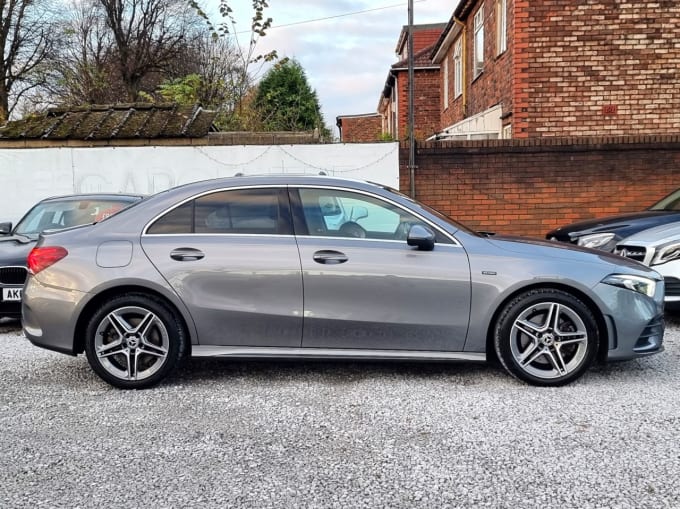 2025 Mercedes-benz A-class