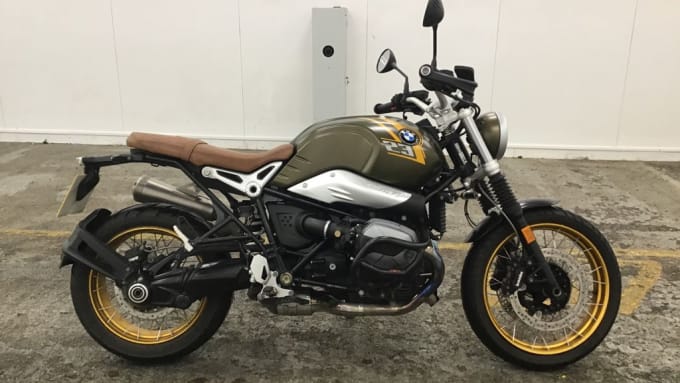 2025 BMW R Ninet Scrambler