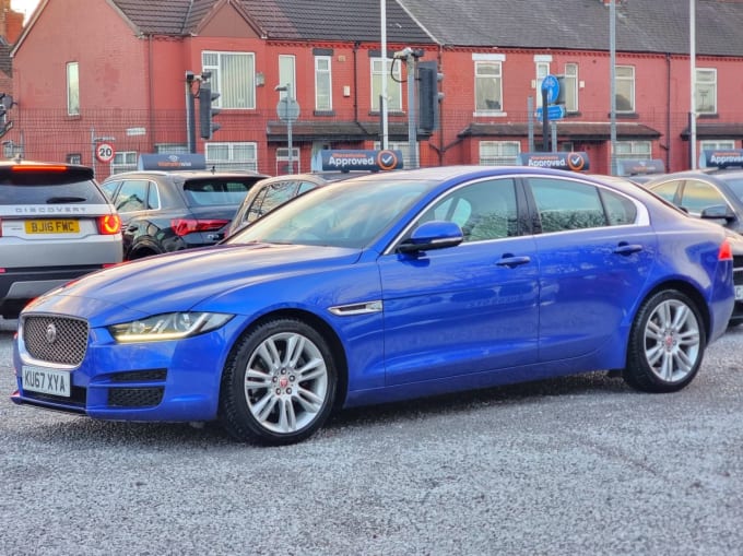 2025 Jaguar Xe