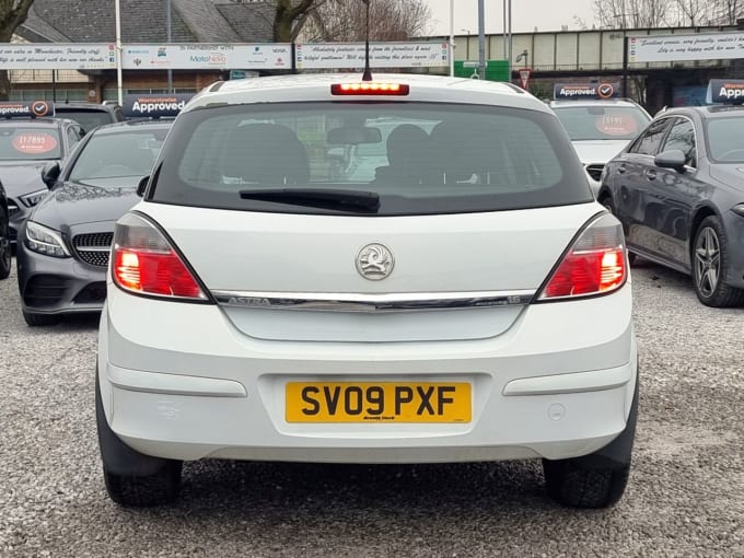 2025 Vauxhall Astra