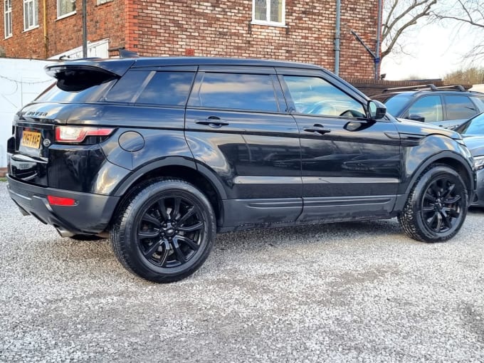 2025 Land Rover Range Rover Evoque