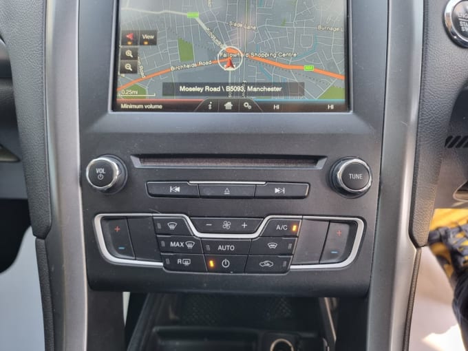 2025 Ford Mondeo