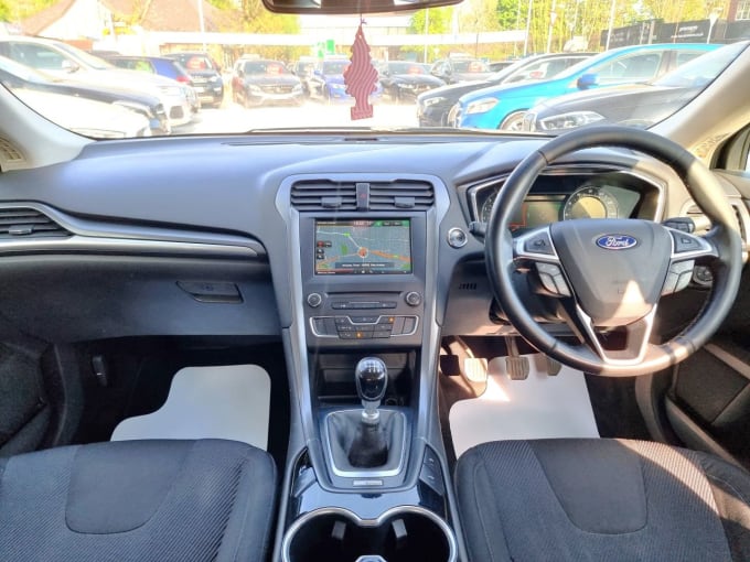 2025 Ford Mondeo