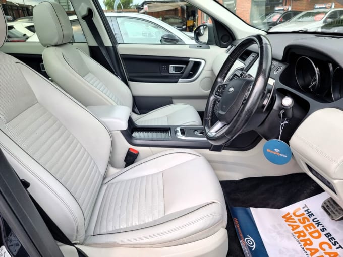 2025 Land Rover Discovery Sport