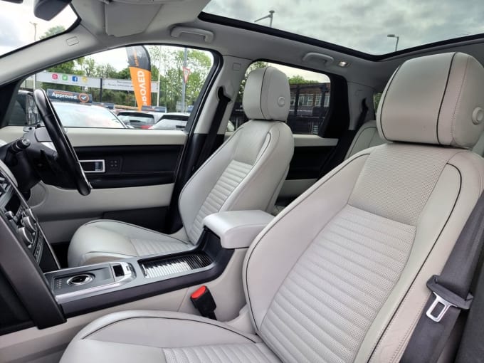 2025 Land Rover Discovery Sport
