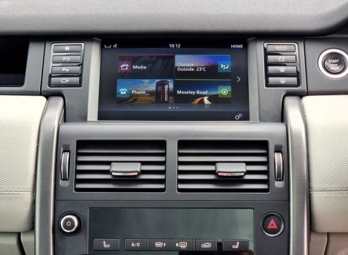 2025 Land Rover Discovery Sport