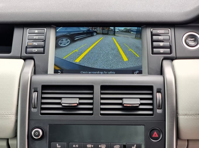 2025 Land Rover Discovery Sport