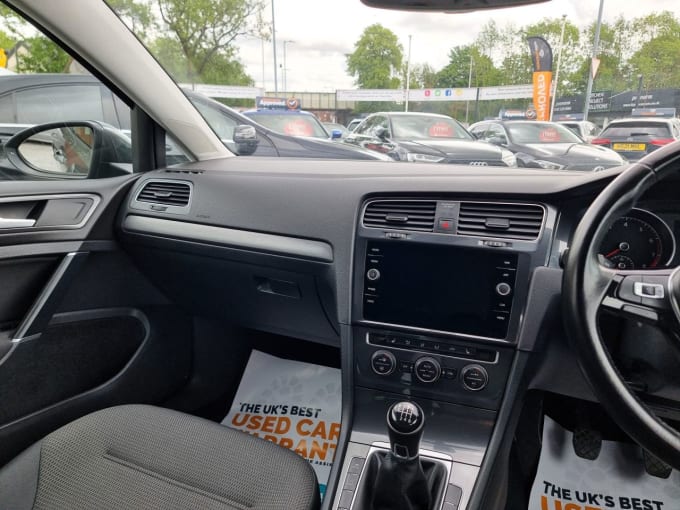 2025 Volkswagen Golf