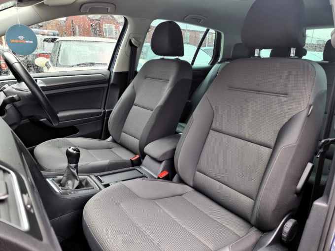 2025 Volkswagen Golf