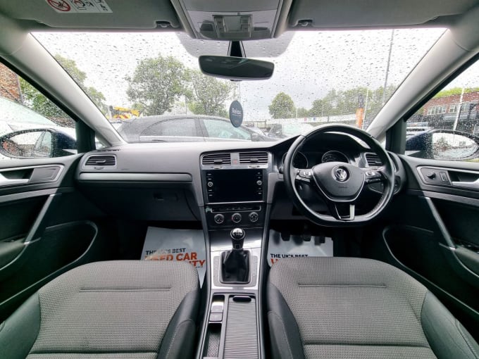 2025 Volkswagen Golf