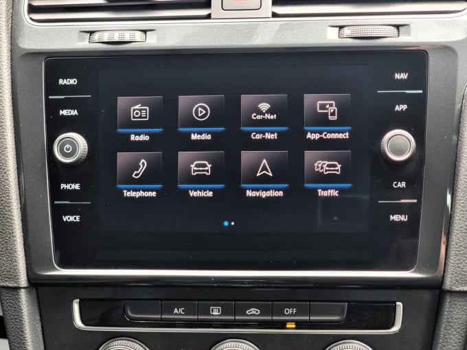 2025 Volkswagen Golf