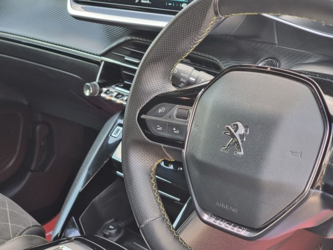 2025 Peugeot E-208