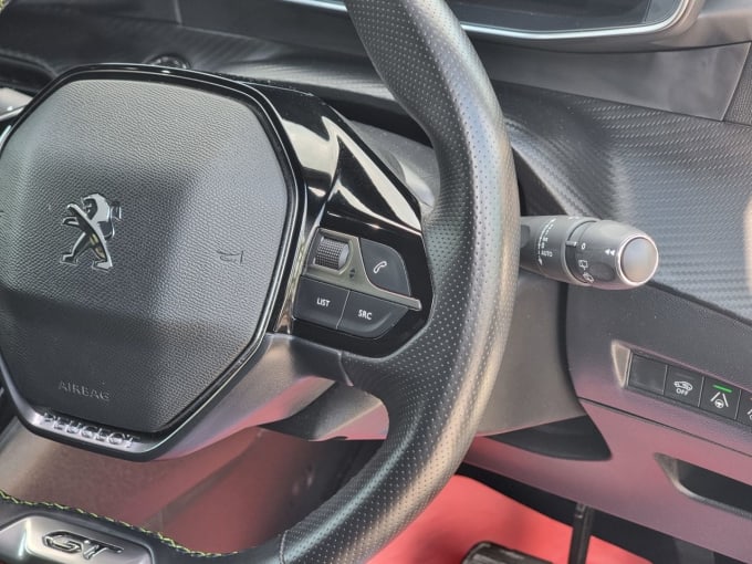 2025 Peugeot E-208