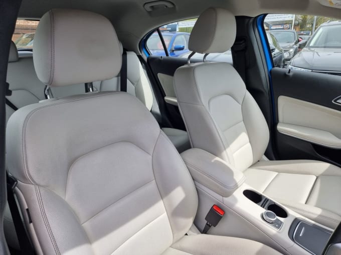 2025 Mercedes-benz A-class