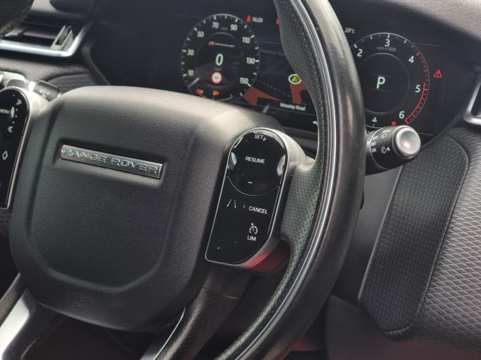 2025 Land Rover Range Rover Velar