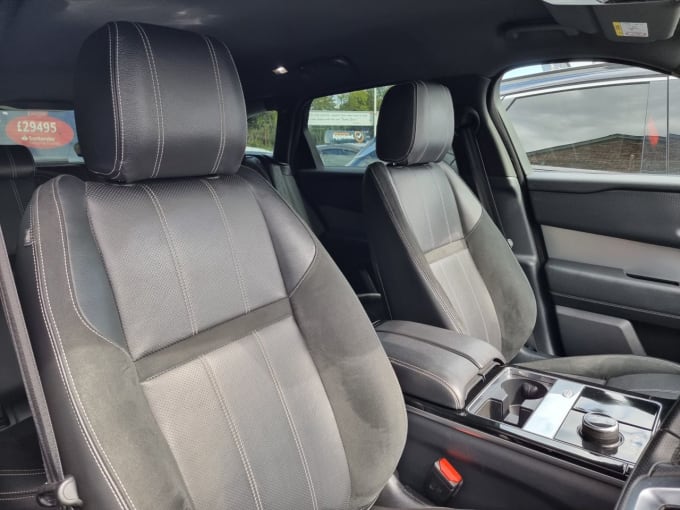 2025 Land Rover Range Rover Velar