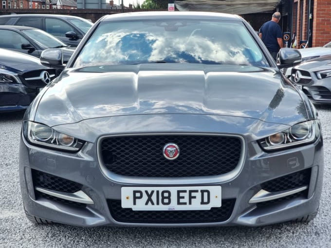 2025 Jaguar Xe