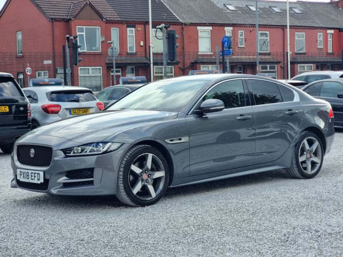 2025 Jaguar Xe