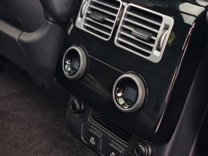 2025 Land Rover Range Rover