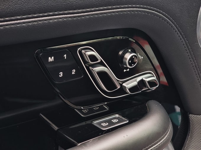 2025 Land Rover Range Rover