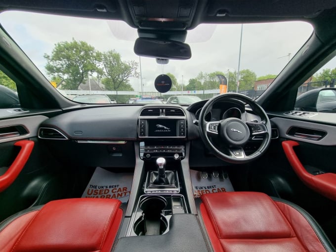 2025 Jaguar F-pace