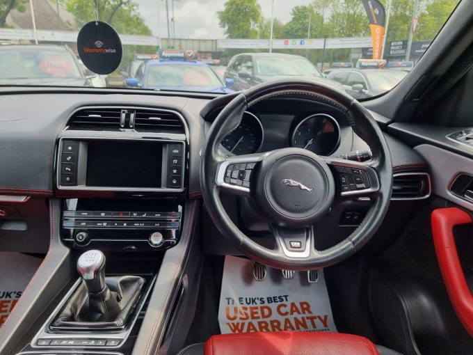 2025 Jaguar F-pace