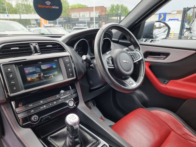 2025 Jaguar F-pace