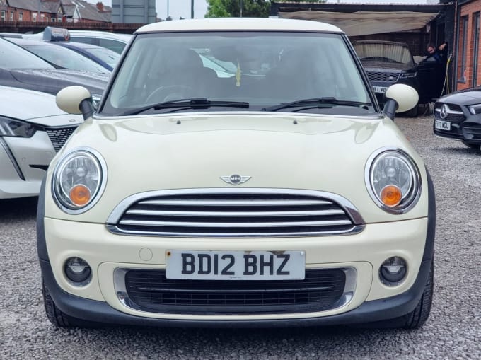 2025 Mini Hatch