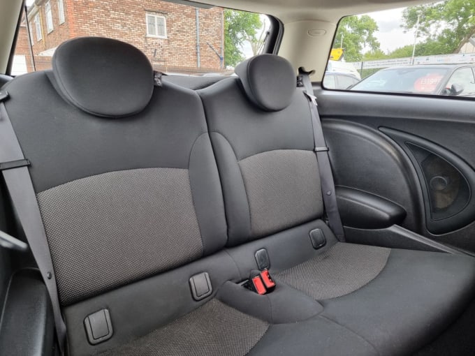 2025 Mini Hatch