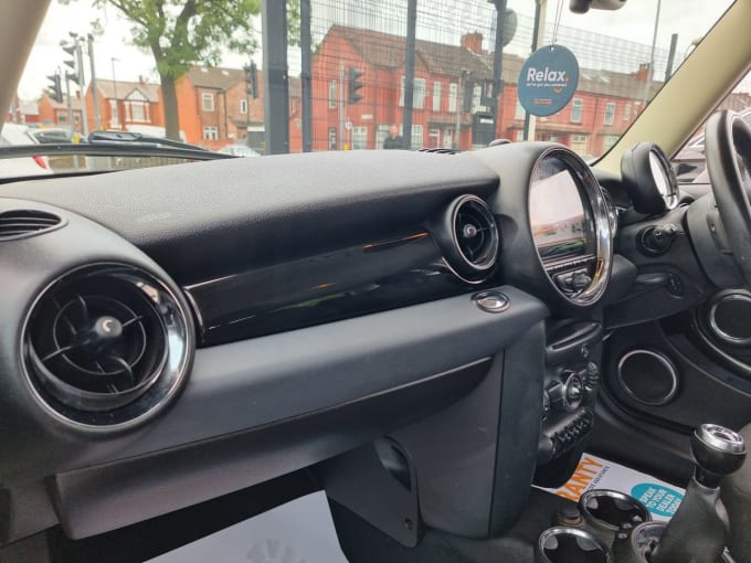 2025 Mini Hatch