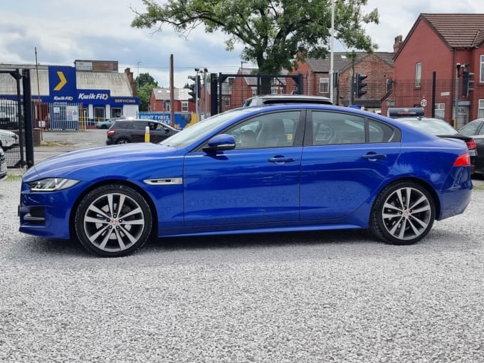 2025 Jaguar Xe