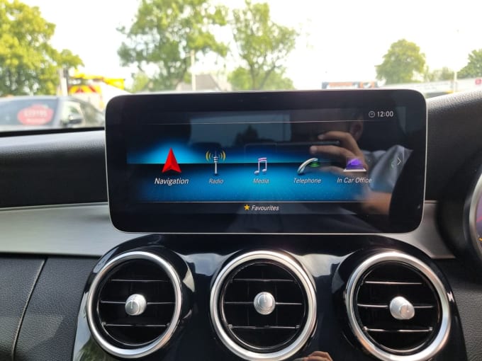 2025 Mercedes-benz C-class