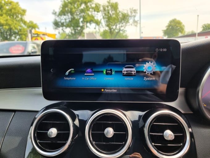 2025 Mercedes-benz C-class