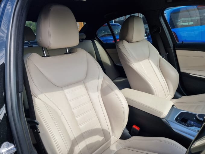 2025 BMW 3 Series