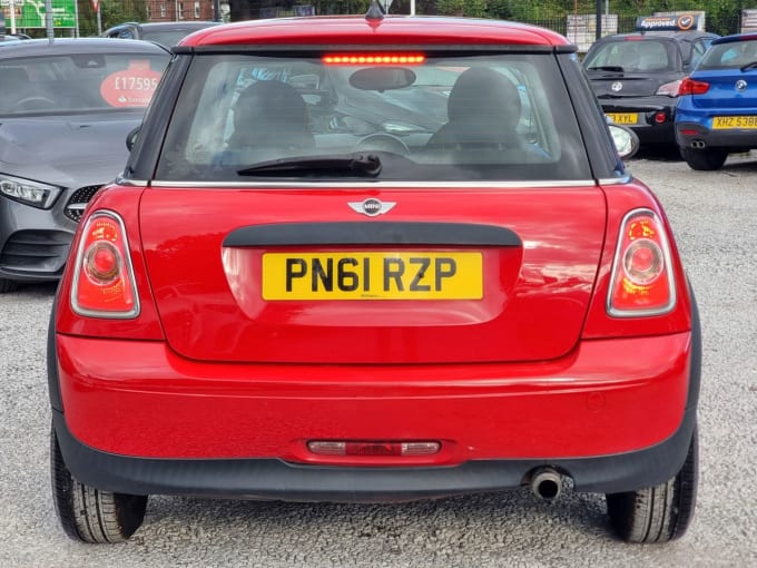 2025 Mini Hatch