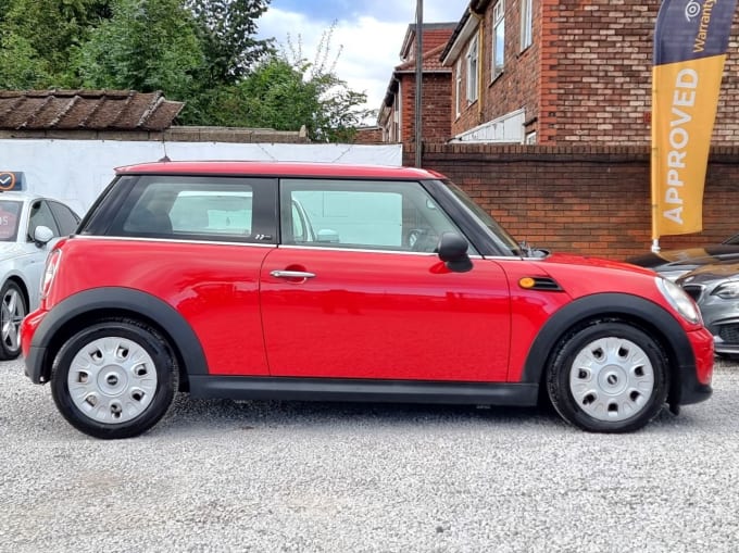 2025 Mini Hatch