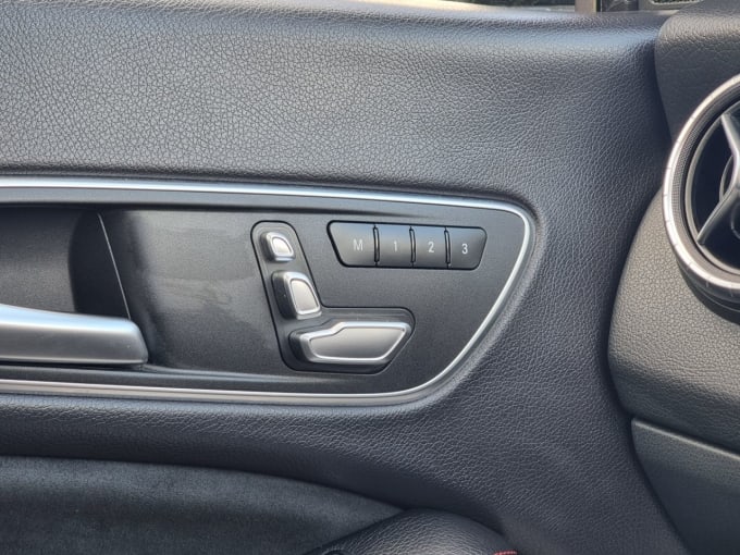 2025 Mercedes-benz Cla