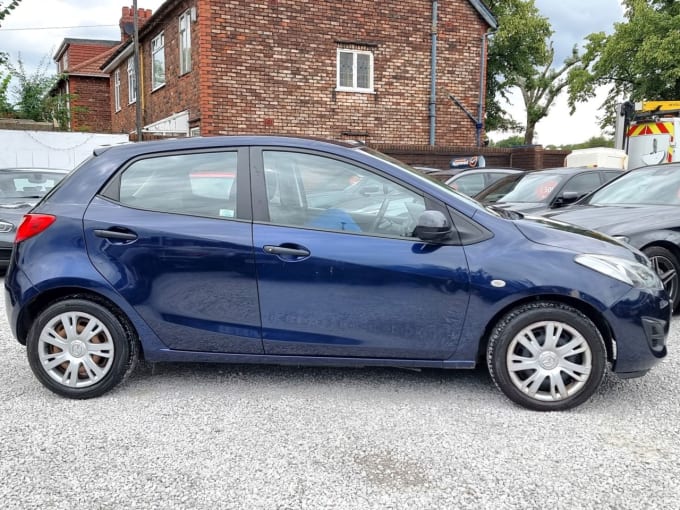 2025 Mazda Mazda2