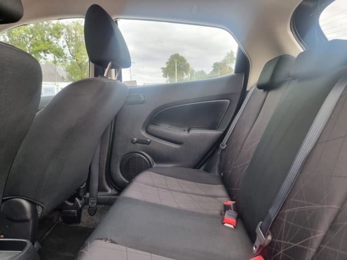 2025 Mazda Mazda2