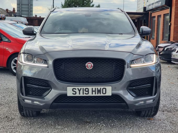 2019 Jaguar F-pace