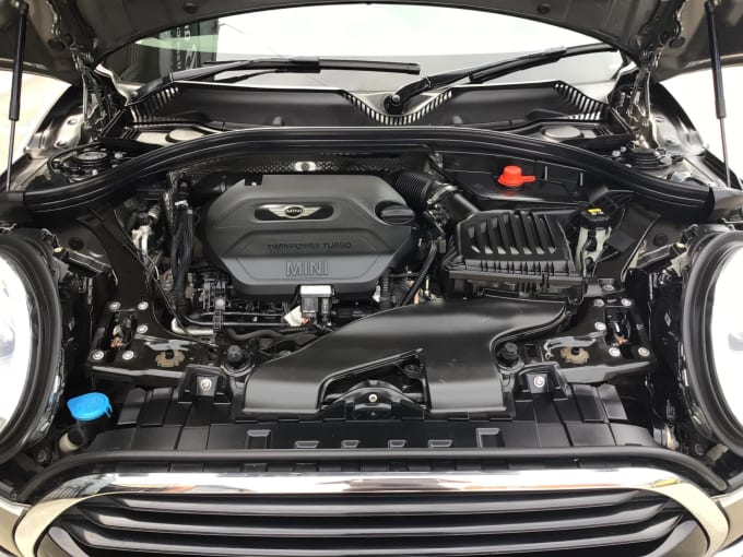 2025 Mini Clubman